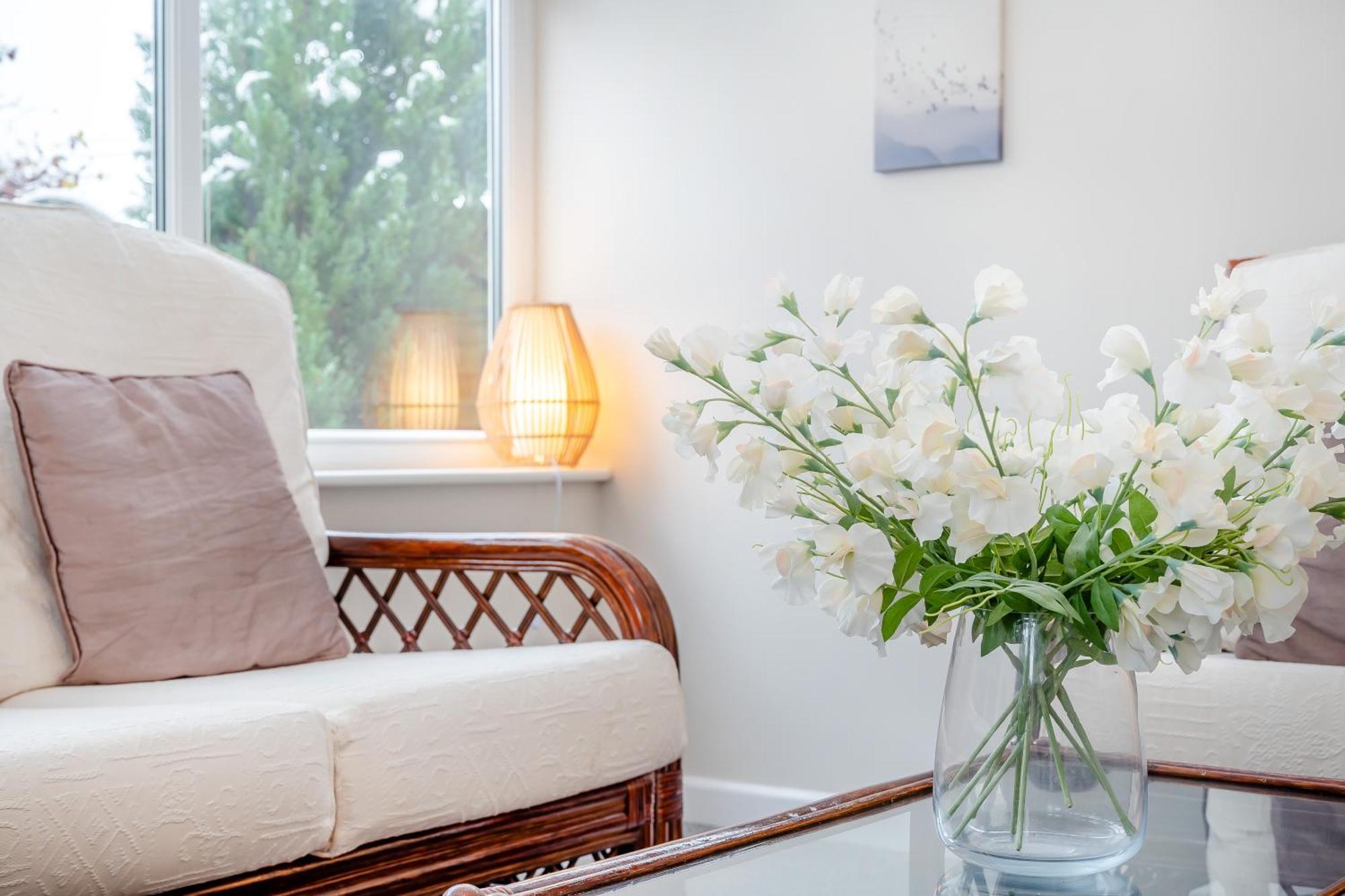 Elvington Cottage - Family-Friendly Cheerful House At The Heart Of The Cotswolds 水上伯顿 外观 照片