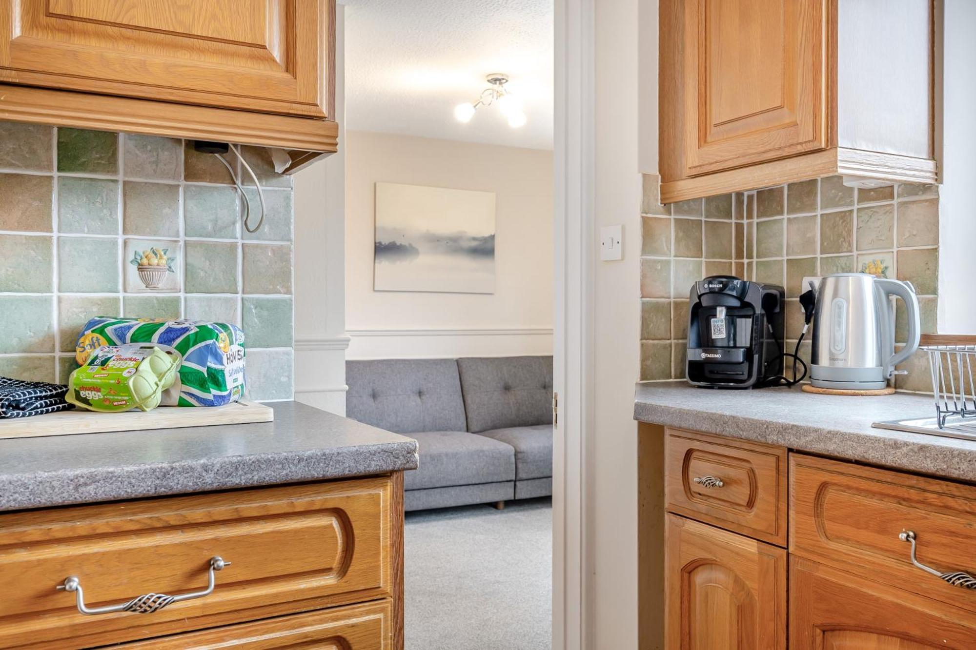 Elvington Cottage - Family-Friendly Cheerful House At The Heart Of The Cotswolds 水上伯顿 外观 照片