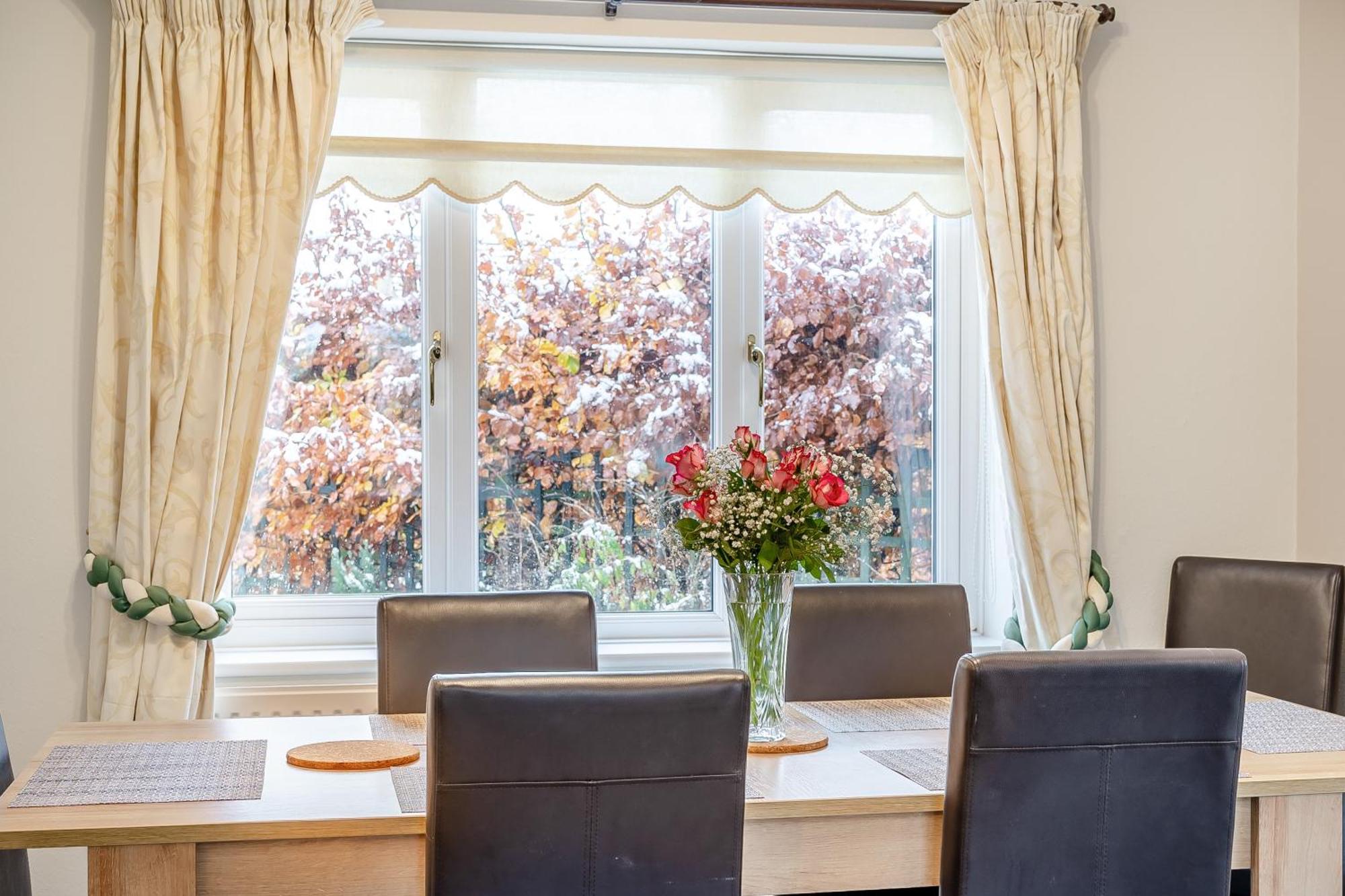Elvington Cottage - Family-Friendly Cheerful House At The Heart Of The Cotswolds 水上伯顿 外观 照片